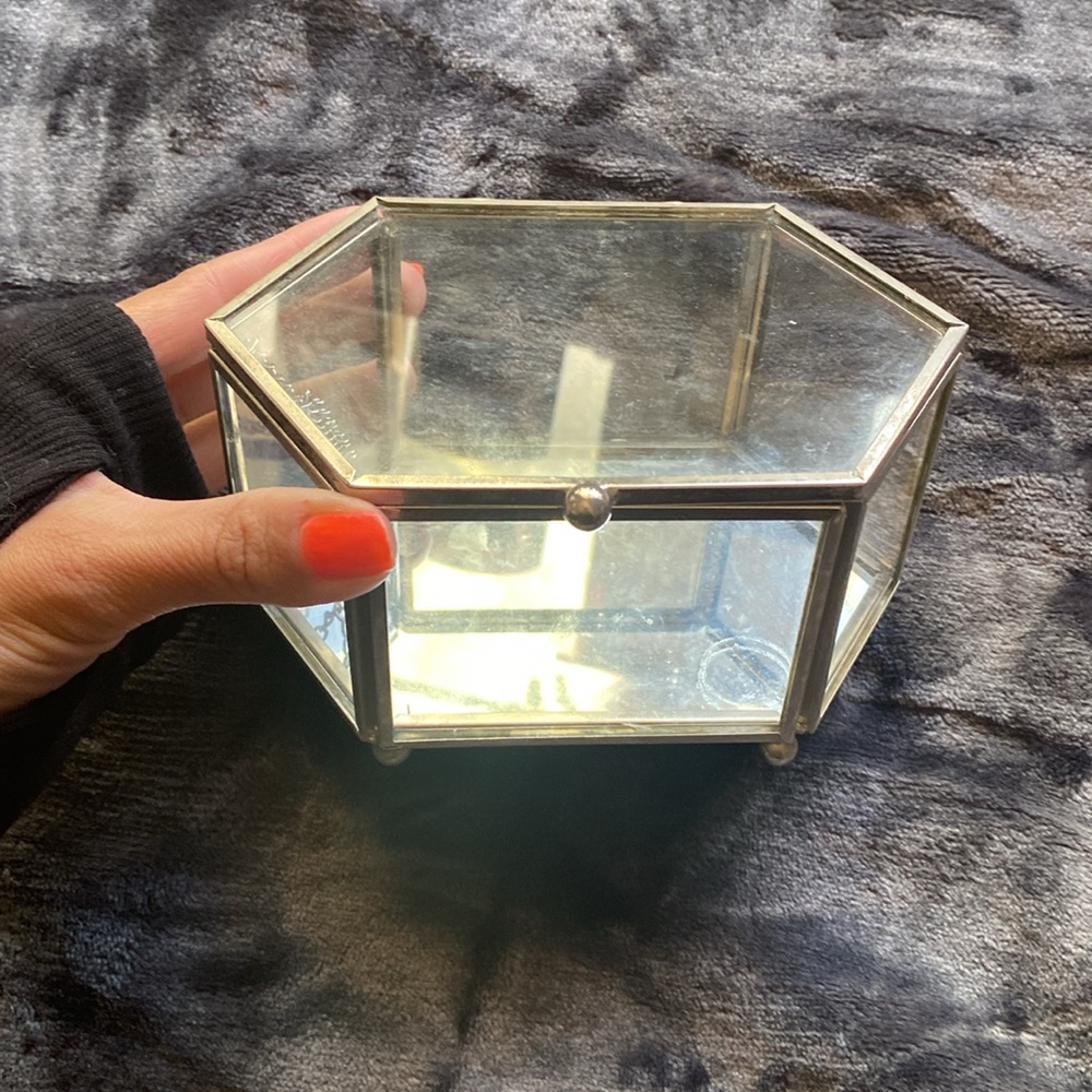 Jewelry box - Picture 4 of 4